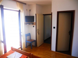 Apartments DADO Starigrad (Paklenica)