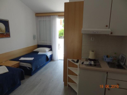 Apartments Bed & Breakfast Klaričić  Zivogosce