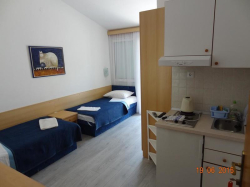 Apartments Bed & Breakfast Klaričić  Zivogosce