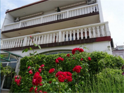 Apartmani Villa Vesna - Family apartments Crikvenica