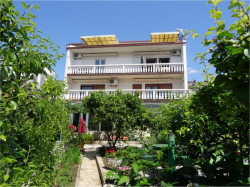 Apartmani Villa Vesna - Family apartments Crikvenica