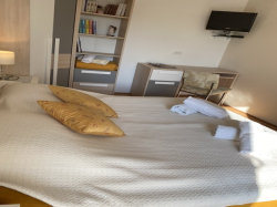 Apartmenthaus Villa Vesna - Family apartments Crikvenica