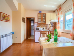 Apartmenthaus Villa Vesna - Family apartments Crikvenica