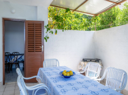 Apartmenthaus Ljiljana Prizba (Insel Korcula)