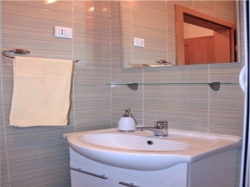 Apartmenthaus Jakić Tucepi Tucepi