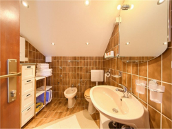 Apartments Villa Vesna - Family apartments Crikvenica