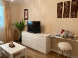 Apartments Aenona Nin